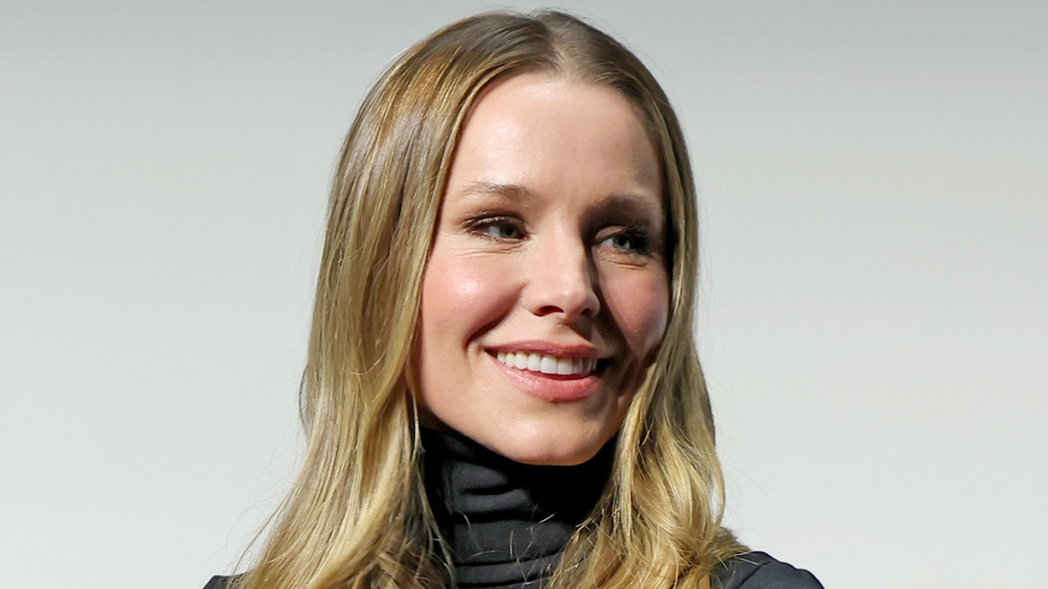 Kristen Bell donates more than 0,000 to help pay people's medical bills