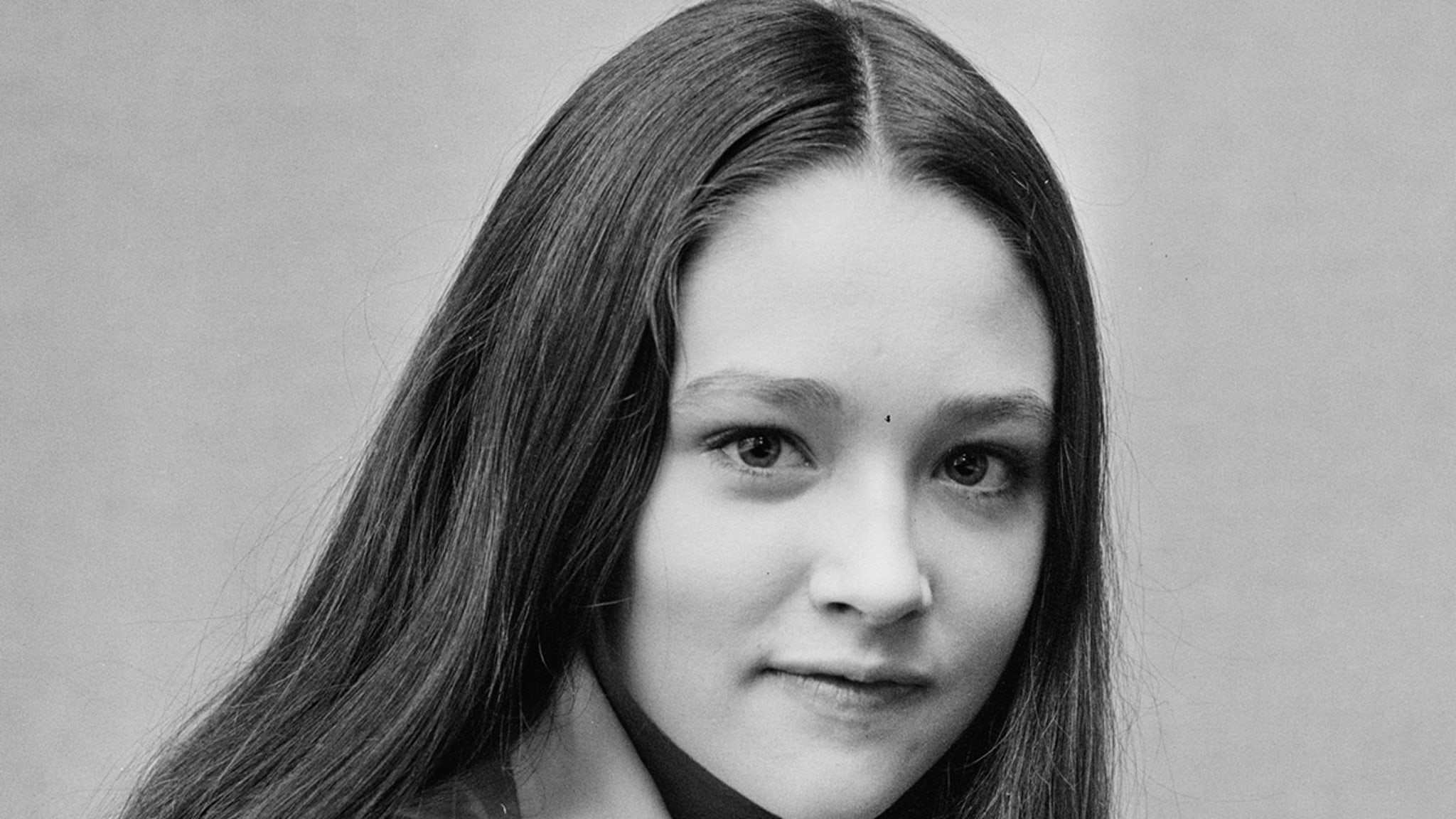 “Romeo and Juliet” star Olivia Hussey has died at the age of 73