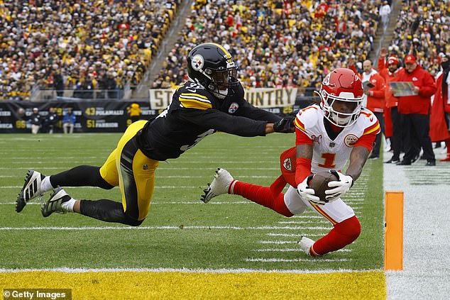 Chiefs rookie Xavier Worthy flagged for 'violent gesture' during touchdown celebration against Steelers