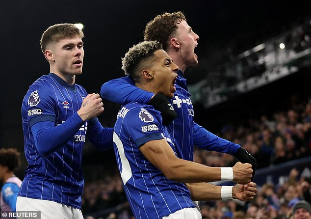 Ipswich 2-0 Chelsea: Omari Hutchinson returns to haunt his former club after Liam Delap's early penalty as Enzo Maresca's side slide to second successive defeat