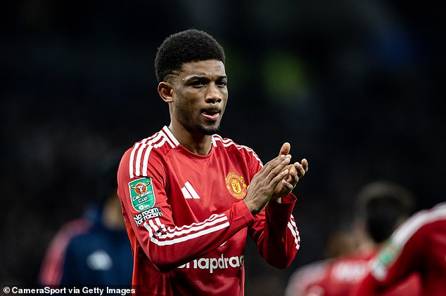 Man United star Amad Diallo apologizes to his fans in 24 words and honestly admits the club's decline.