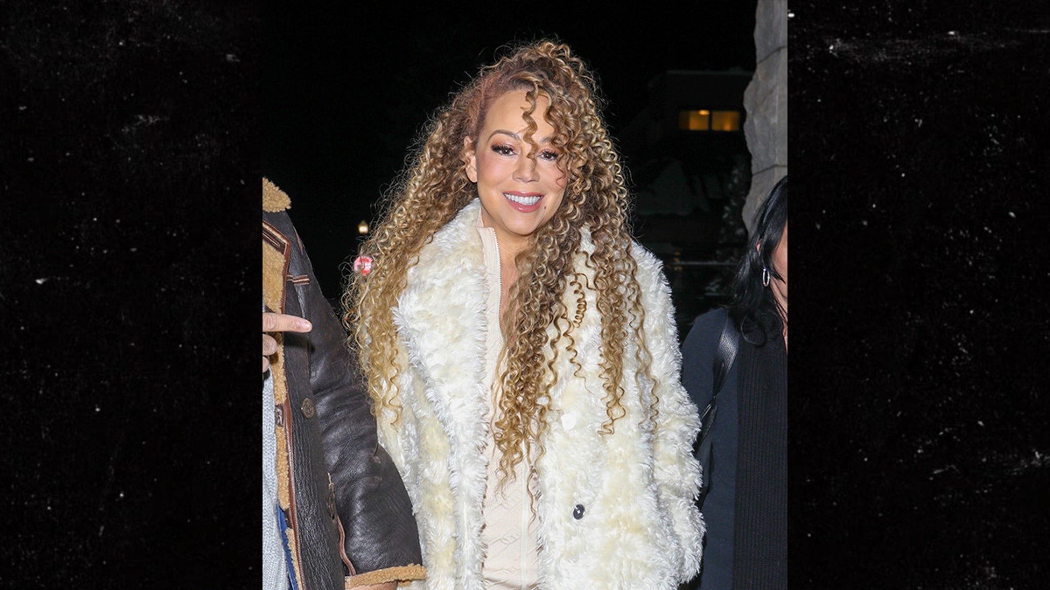 Mariah Carey wears a retro look for dinner in Aspen