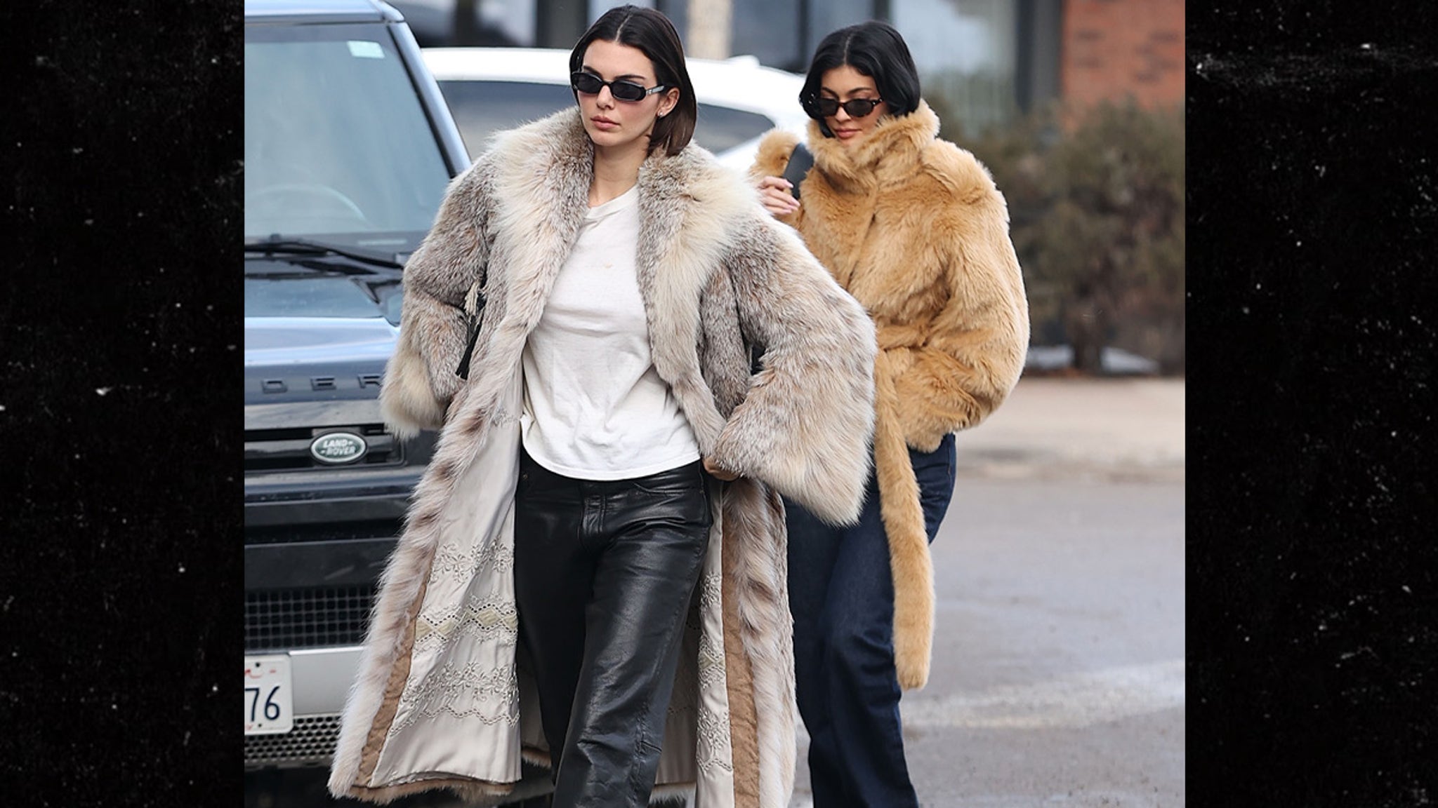 Kendall and Kylie Jenner: Chic but cozy at lunch in Aspen