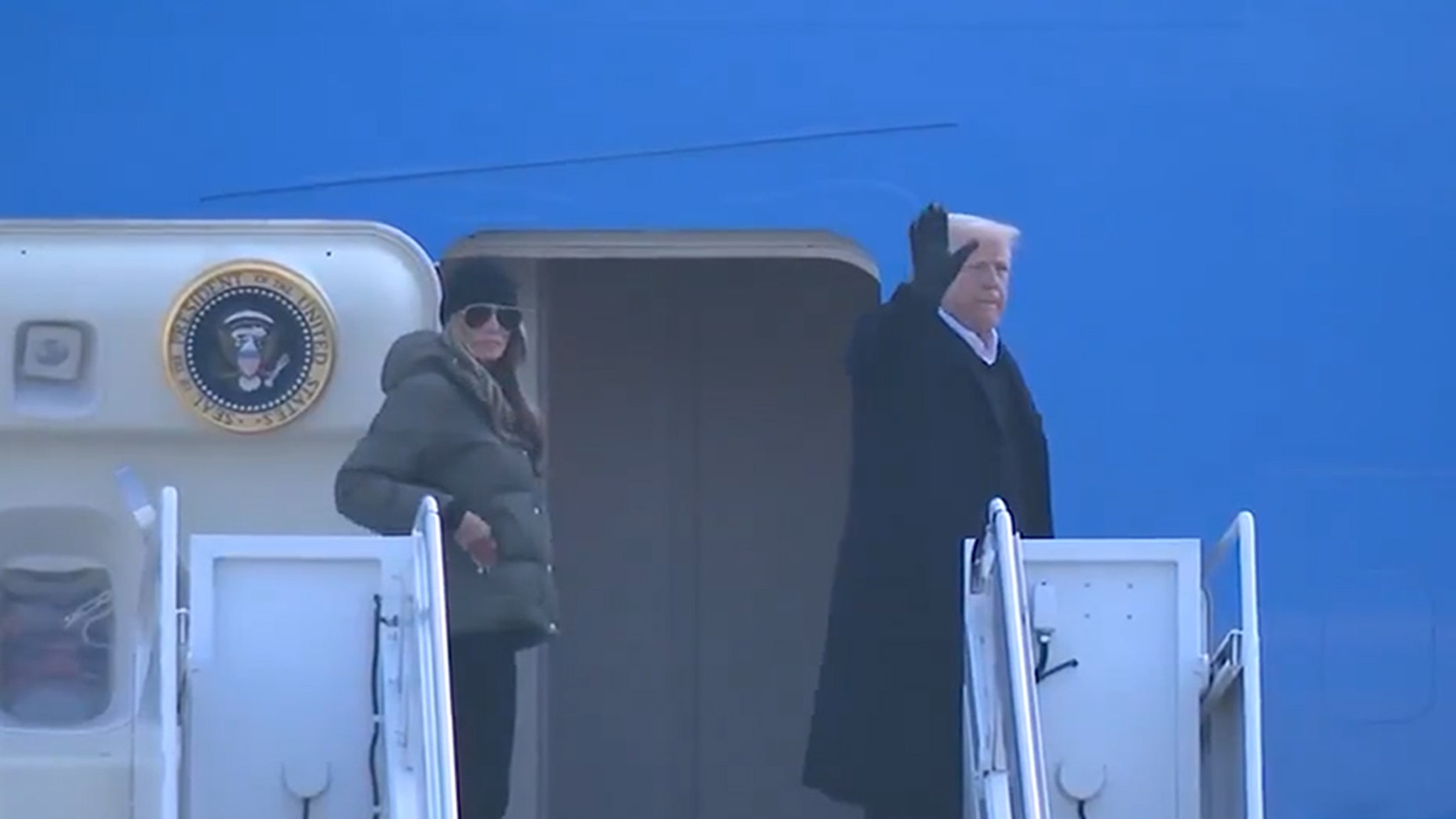 Donald Trump and Melania board Air Force One for the first time since returning to office