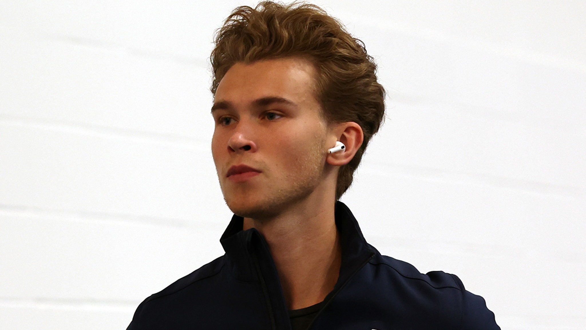 Us Ice Dancer Anton Spiridonov denies Russian reports, not in the DC aircraft crash