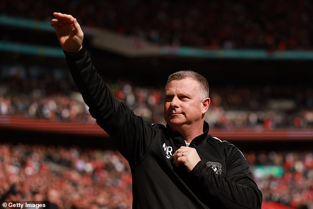 Stoke City are close to hiring Mark Robins as manager after reaching a verbal agreement, with the former Coventry City boss set to begin work ahead of the game against Plymouth.