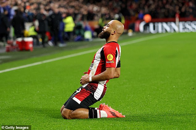 Brentford 1-3 Arsenal: Gunners defeat Bees with devastating second-half display to close gap on leaders Liverpool