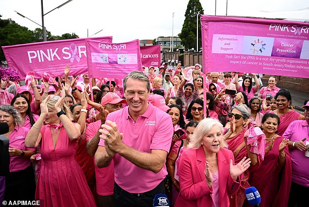 See the incredible way Australians have pitched in to help fight cancer at the SCG's Pink Test after a big change to summer tradition.