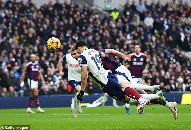 Tottenham 1-2 Newcastle – PLAYER RATINGS: Which Spurs starter did nothing for 62 minutes? And which visitor played their best game of the season?