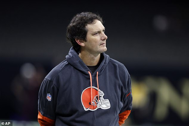 Cleveland Browns fire offensive coordinator Ken Dorsey after terrible season