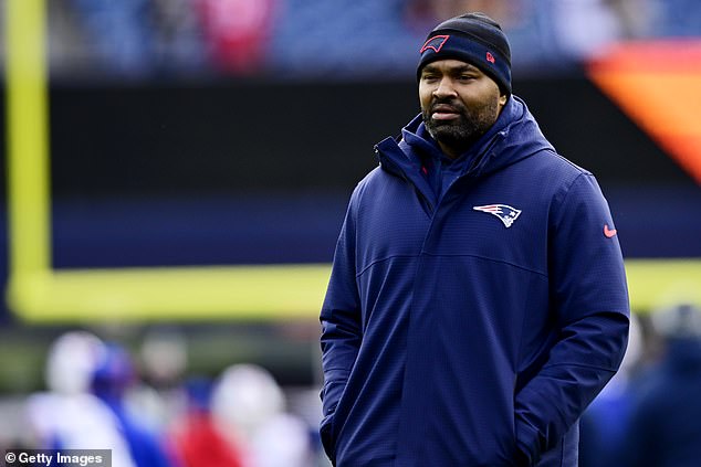 NFL Fans Claim They Know Why Jerod Mayo Didn't Wear 'Stand Up to Jewish Hate' Pin at Patriots' Last Game