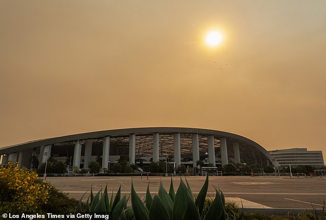 NFL makes tough decision in Monday's Vikings-Rams playoff game in Los Angeles as fires continue to ravage area