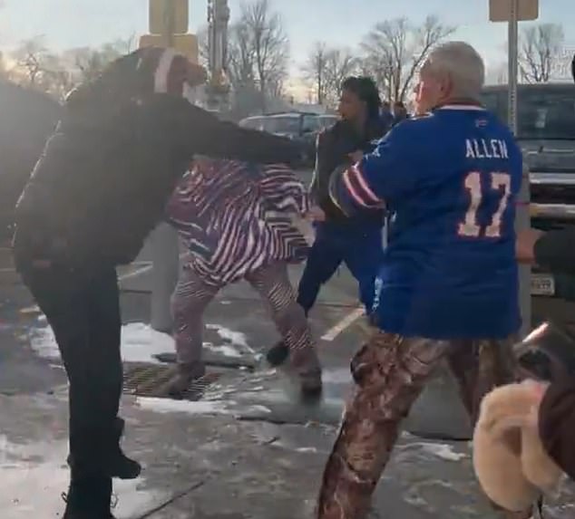 Shocking scenes as Bills fans fight each other in parking lot despite Buffalo wild card win