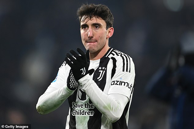 Manchester City 'close to signing £55m Juventus star to replace Kyle Walker' as club captain tries to secure transfer to Milan