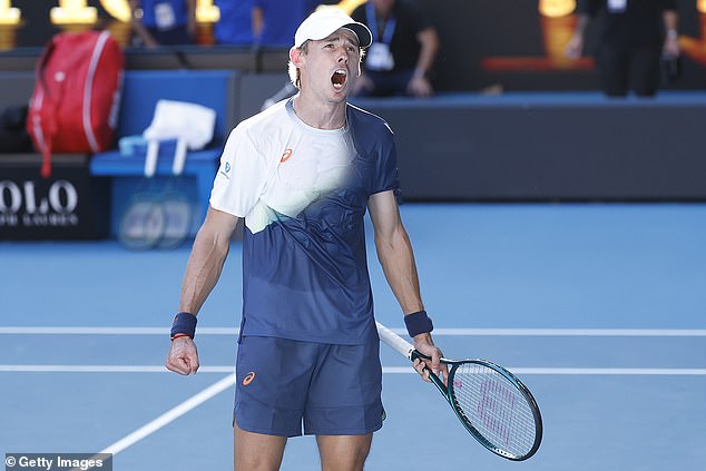 Australian Alex de Minaur responds to online troll with hilarious response after Australian Open win