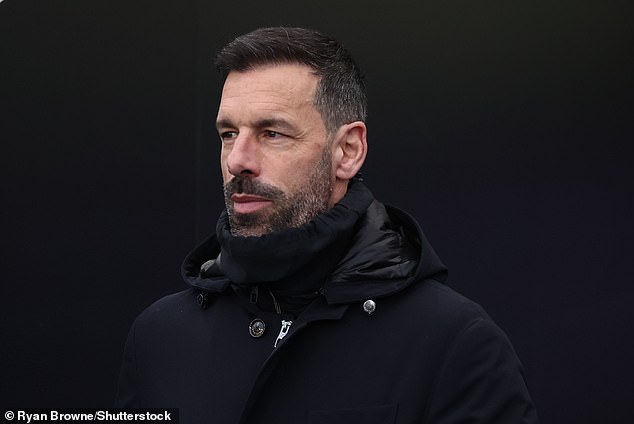 Ruud van Nistelrooy 'unhappy with Leicester's lack of transfer activity' – with only one signing made in January despite Foxes' problems