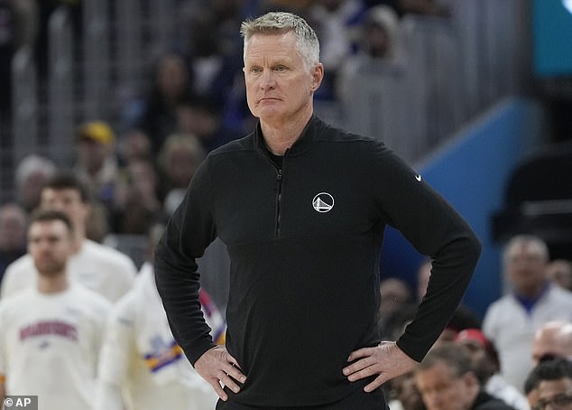 Proud Democrat Steve Kerr suffers humiliating NBA defeat after ignoring Donald Trump's inauguration