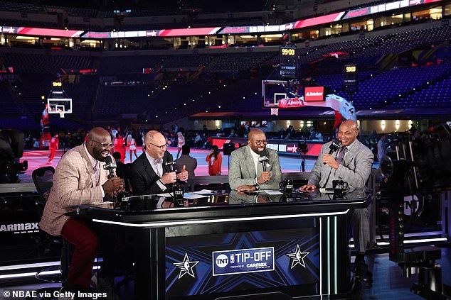 Big update on Shaquille O'Neal and Kenny Smith's future emerges on Inside the NBA