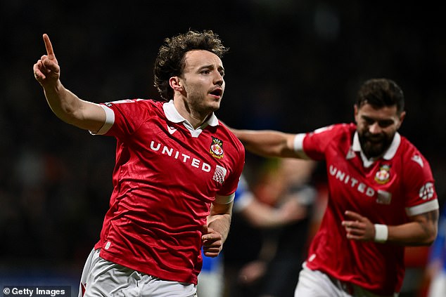 Wrexham 1-1 Birmingham: League One Hollywood plot proves inconclusive as City hold on