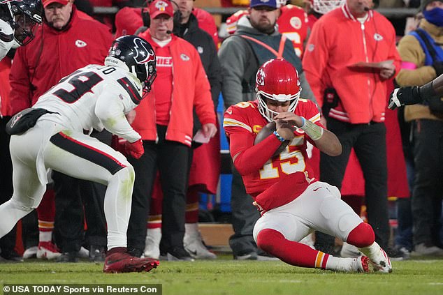 The NFL prepares for an important change in the rules that could affect Patrick Mahomes in the midst of scrutiny about a controversial movement