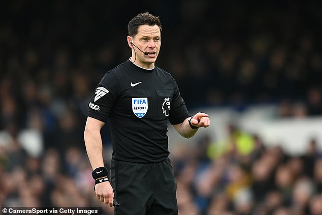 Darren England REMAINS as VAR for Crystal Palace's clash against Brentford despite the red card that angered Arsenal and Alan Shearer was criticized as “one of the worst decisions I have ever seen”.