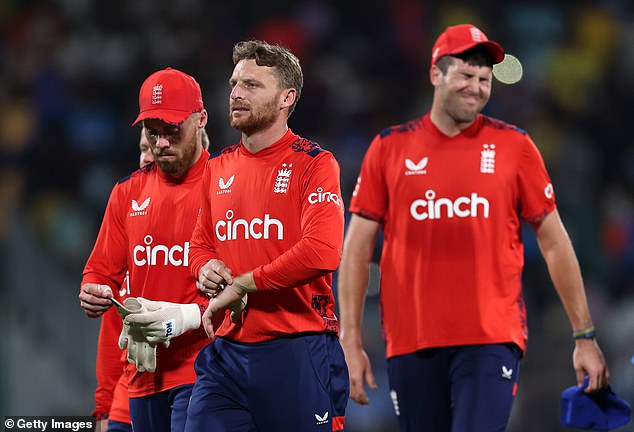 Name of England without changes for the third fundamental T20 against India, since Brendon McCullum retains his faith in the rhythm despite consecutive losses