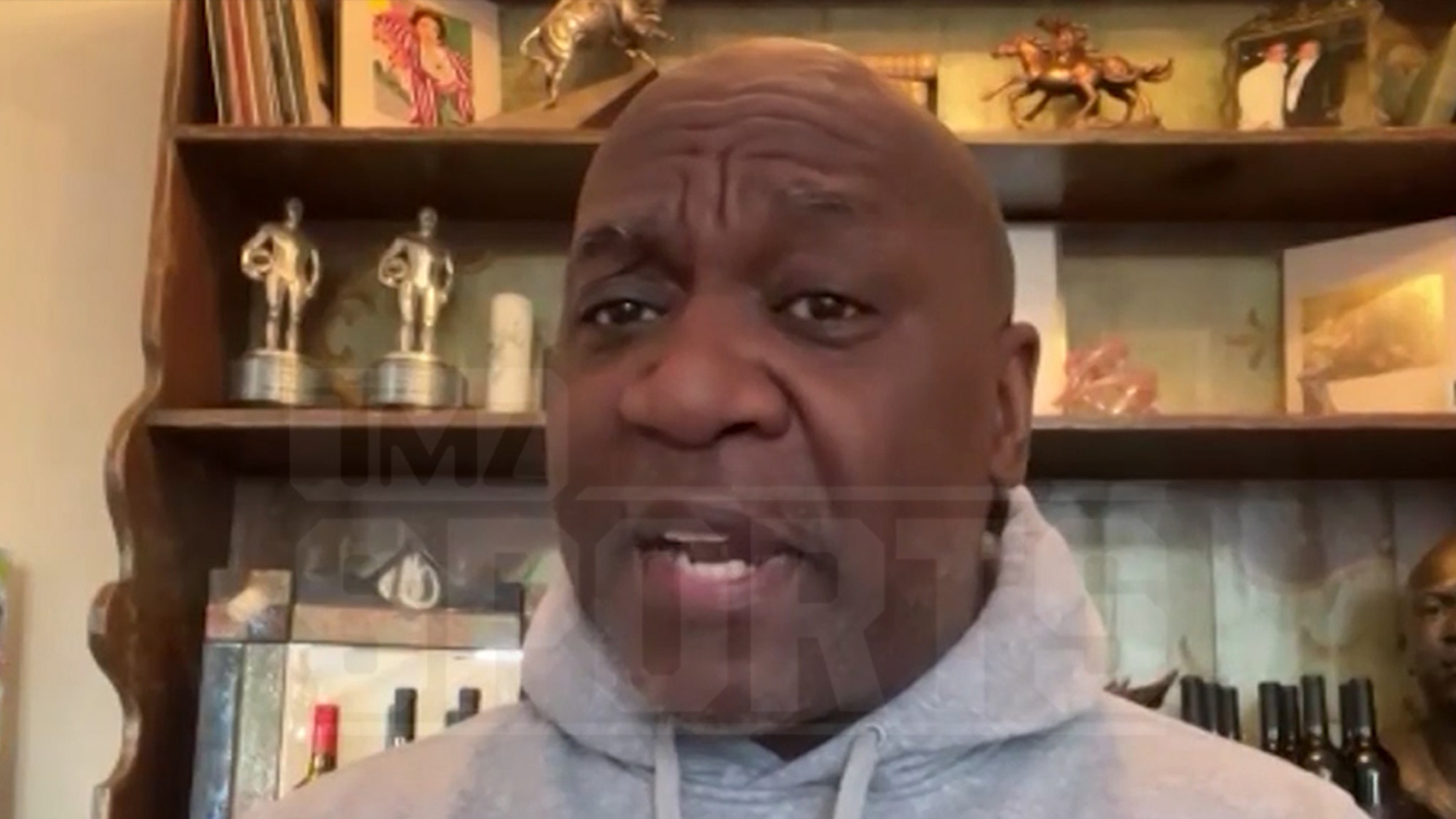 Thurman Thomas says he and Jim Kelly will jump through tables if Bills win the Super Bowl