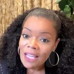 Yvette Nicole Brown says stars performing at the inauguration support Trump's views