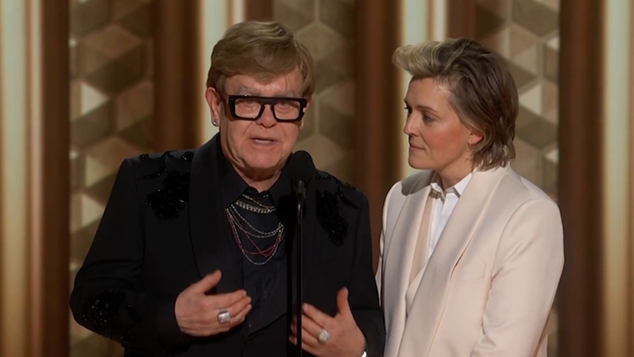 Elton John jokes about his eyesight at Golden Globes and calls out Brandi Carlile Rihanna