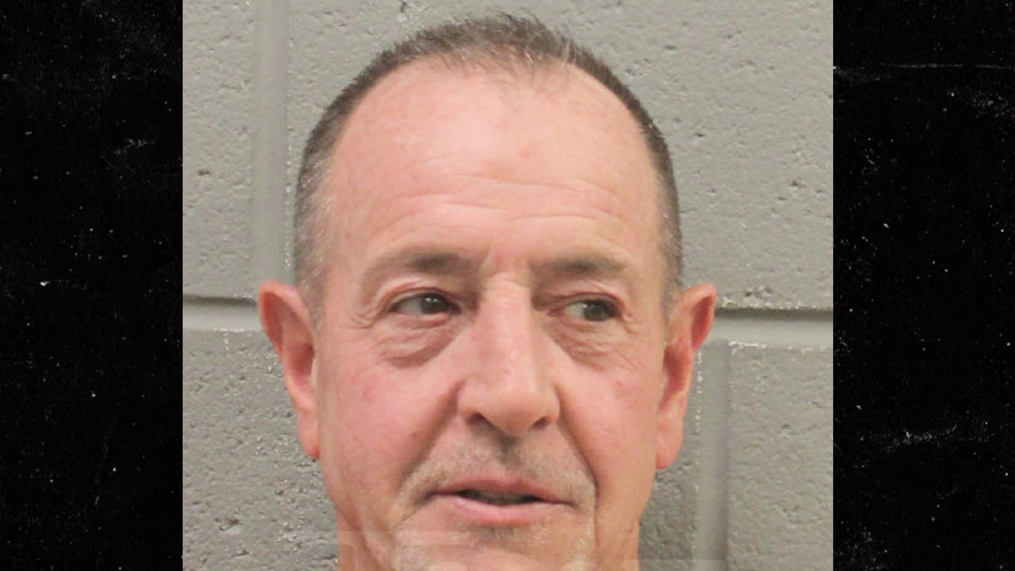 Michael Lohan arrested because he allegedly attacked Kate Major