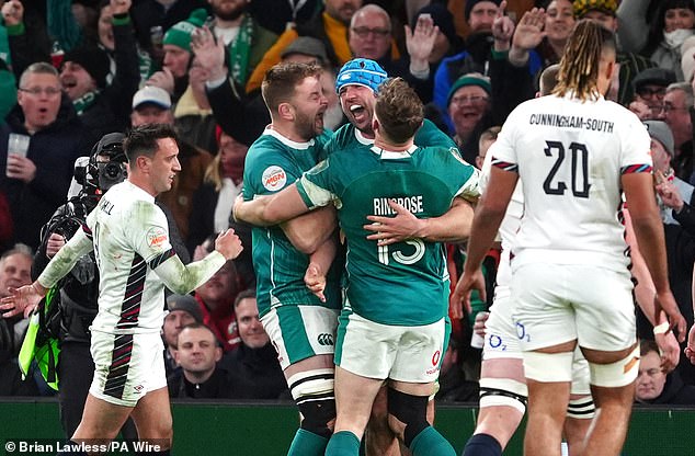 Ireland 27-22 England: the hosts of the victory of dominant bonus point safe to begin their defense of the title of the six nations, since the men of Steve Borthwick suffer the collapse of the second half to lose a sixth test of seven