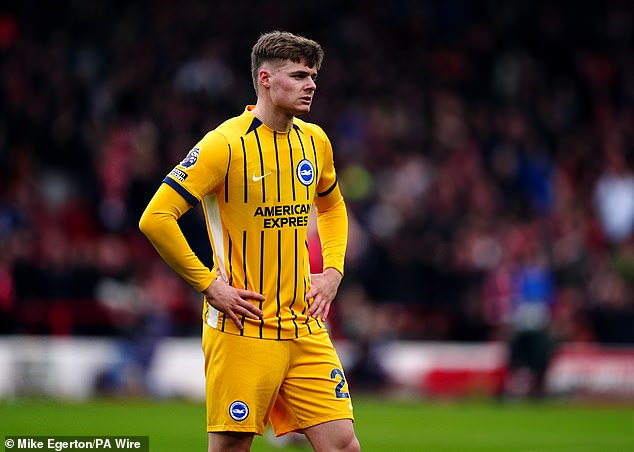 Brighton's star, Evan Ferguson, favors West Ham despite the late interest of Chelsea … with the striker eager to meet with former seagull chief Graham Potter