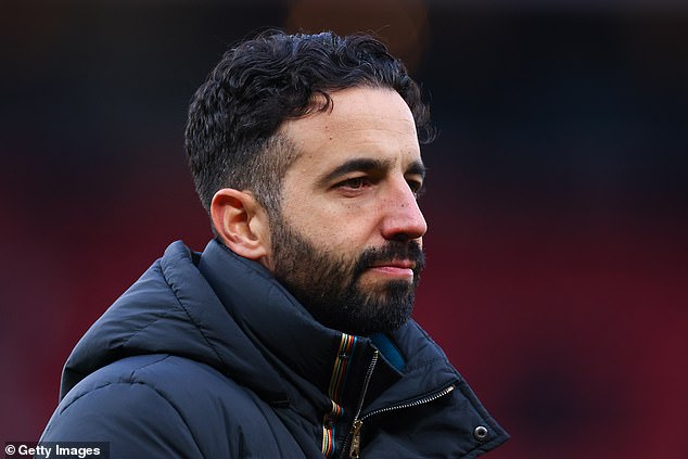 Gary Neville names the two players of a United that Ruben Amorim 'does not like', while the chief of the Red Devils hits after the defeat of the Crystal Palace