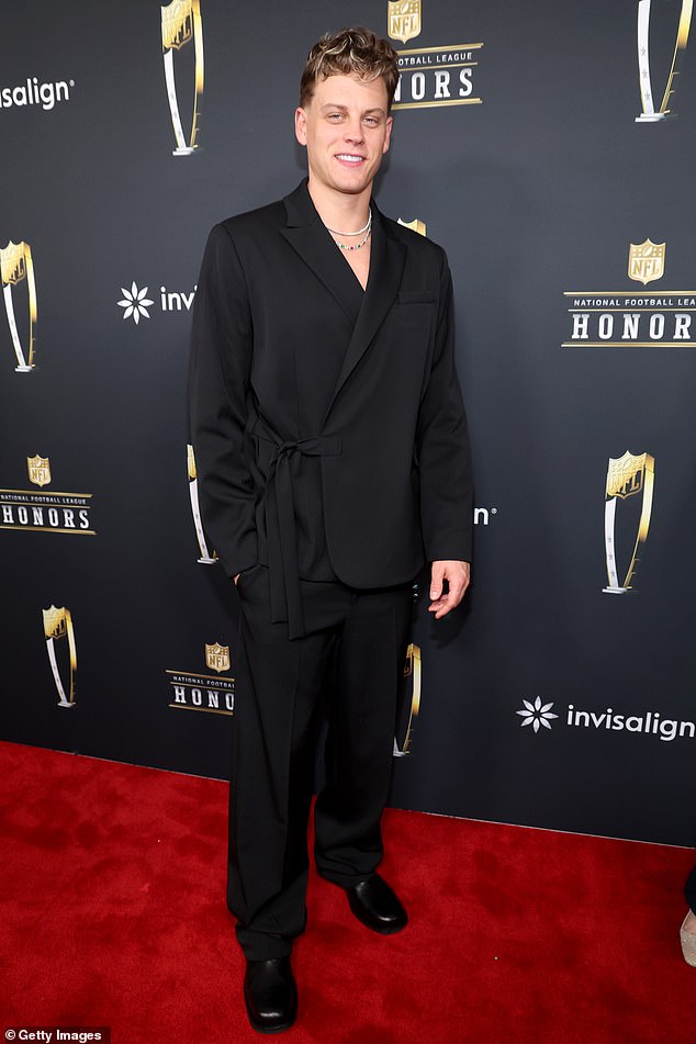 Joe Burrow attends NFL's honors without the rumored flame Olivia Ponton before winning the prestigious prize