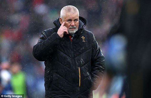 Warren Gatland's “time is up” when Wales chief coach after the losing race of his team reached 14 games with the defeat of Italy, says Sir Clive Woodward