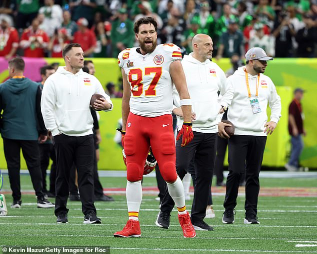 Bombshell's report states that Travis Kelce does not retire and is already questioning the bosses about physical conditioning schedules