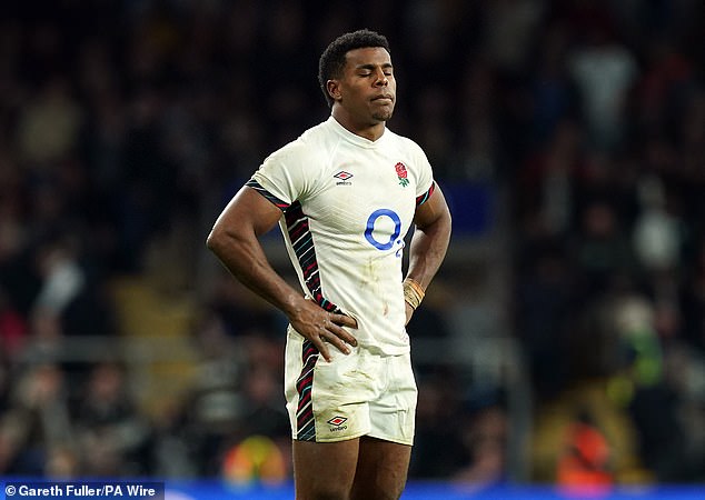 England and Exeter face the Immanuel Feyi -waboso injury saga, since late shoulder surgery ends the wing season and the hopes of lions