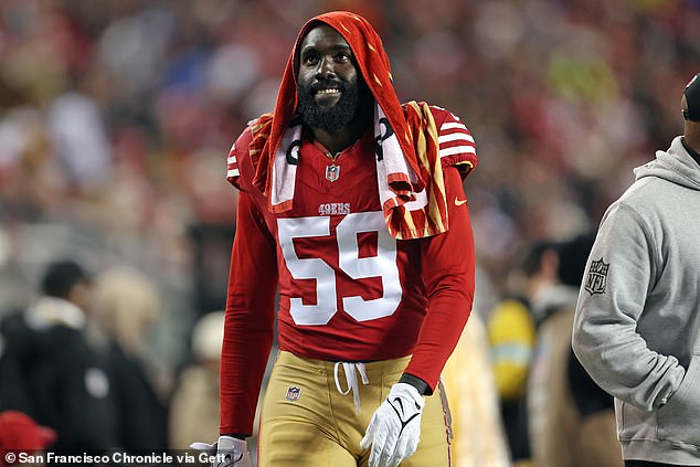 NFL's free agent unleashes a profane that criticizes fans who criticize him for allegedly giving up the 49ers this season