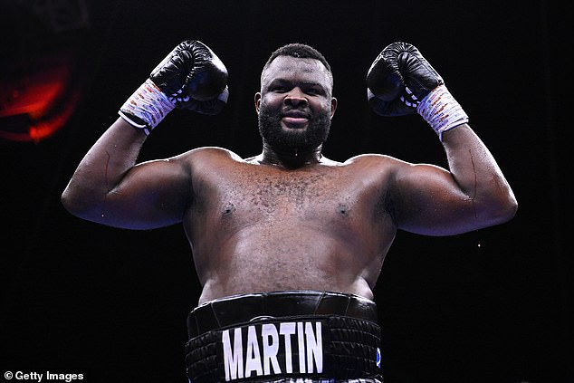 Who is Martin Bakole? Know the heavyweight of 23 stones with real connections to fight Joseph Parker in Saudi Arabia after the last minute withdrawal of Daniel Dubois