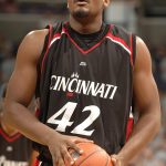 The former center of the University of Cincinnati and Basketball player of Journeyman Pro dies at 37