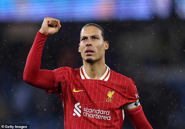 Virgil Van Dijk makes a “horrible” demand for Liverpool fans before the title meeting, since he admits that teammates could feel “anxious”