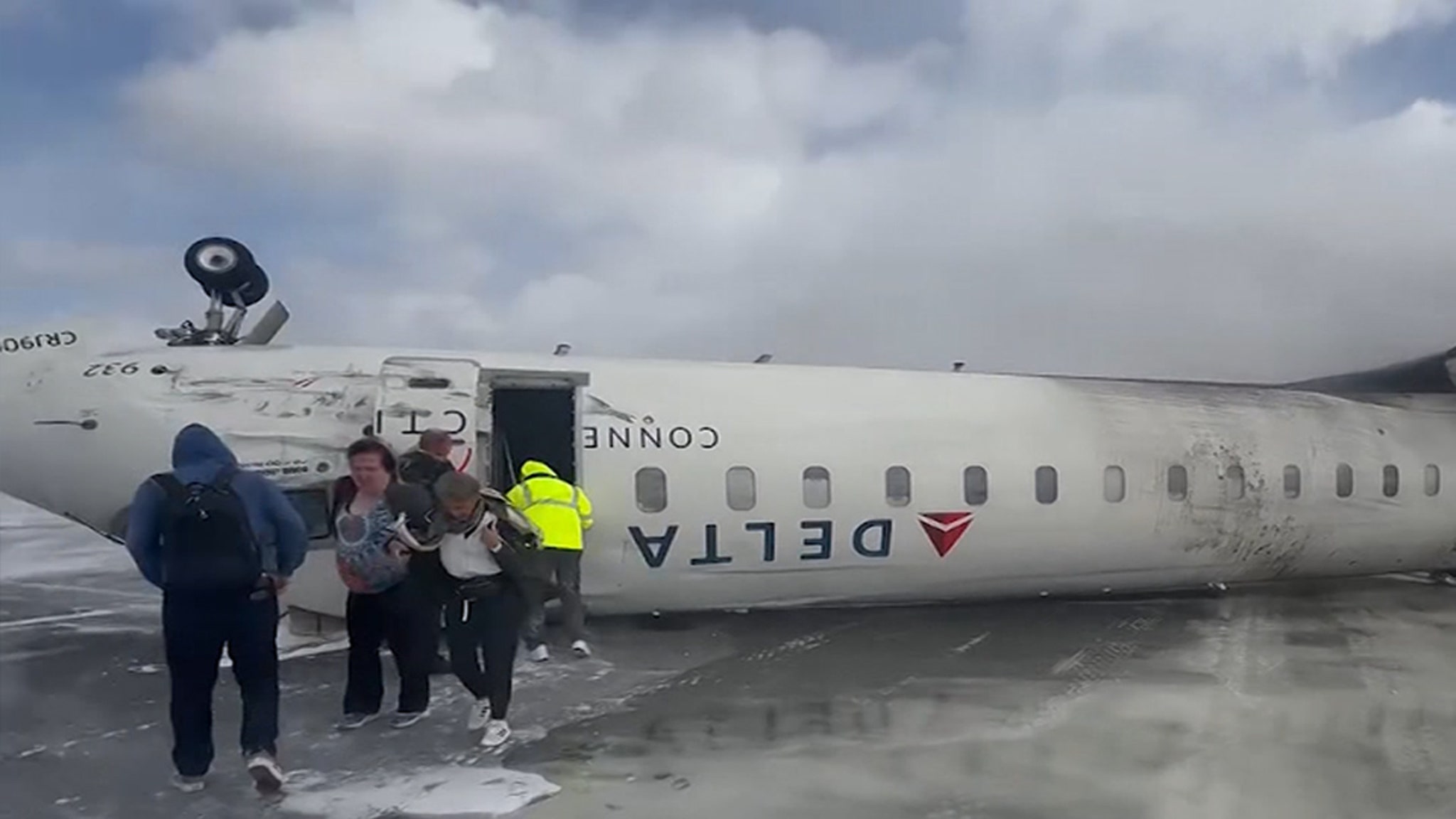 Delta Airlines aircraft plaster at Toronto Airport, freaking up on the head