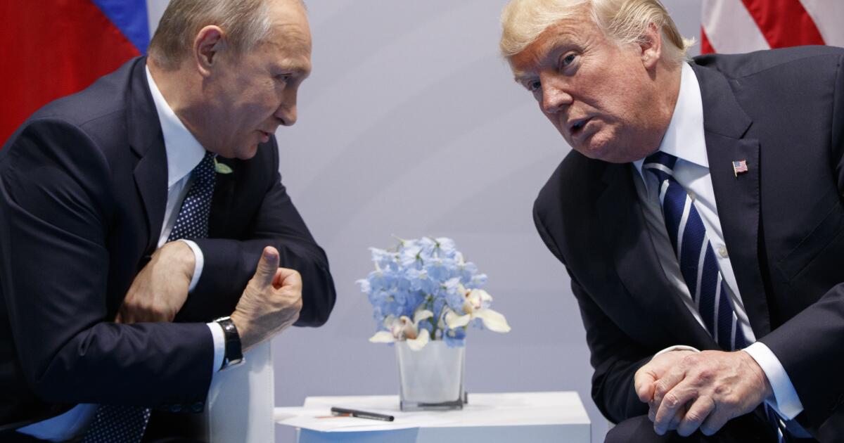 Column: President Trump looks like Russian dictator Putin's wing man