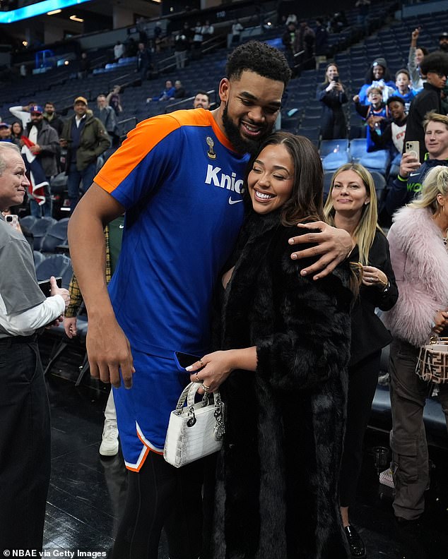 Jordyn Woods causes concerns with the publication of social networks, since Karl-Anthony Towns is absent for 'personal reasons'