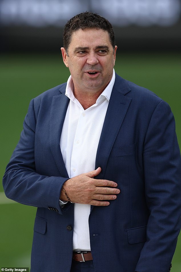 Footy's media war rises a bit as the Garry Lyon legend states that Foxtel's stars were treated terribly compared to their Seven Channel rivals