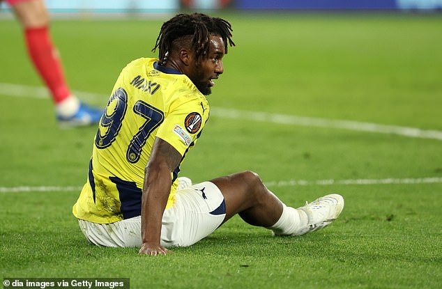 José Mourinho makes fun of the poetry skills of Allan Saint -Maximin and affirms that the Frenchman is overweight, since Fenerbahce Boss and Winger Exchange Bibes in an extraordinary war of words after the omission of the Europa League