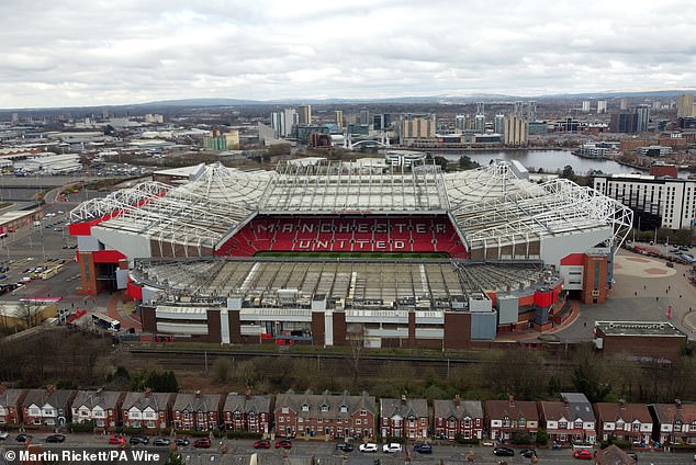 Paul Scholes insists that it is the right time for Man United to leave Old Trafford, but explains why he has doubts about his new Super Stadium of £ 2 billion