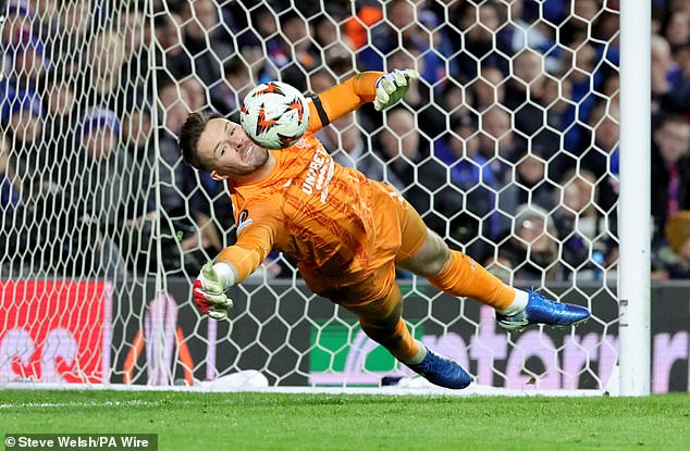 Rangers 0-2 Fenerbahce (3-3 AGG; Rangers wins in pen): Butland the shots hero at the special night in Ibrox