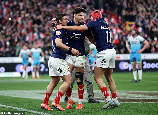 France 35-16 Scotland: Les Bleus survives the scottish scays to Pip from England to the title of the six nations with a victory at the bonus point in Paris